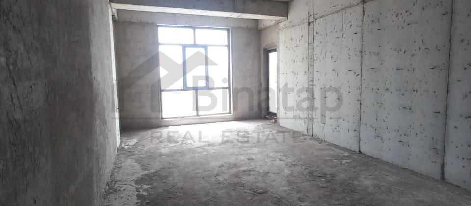 -Tibb Universitetinın yanında. - 4