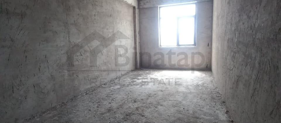 -Tibb Universitetinın yanında. - 8