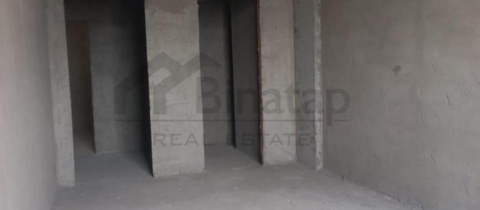 -Tibb Universitetinın yanında. - 12