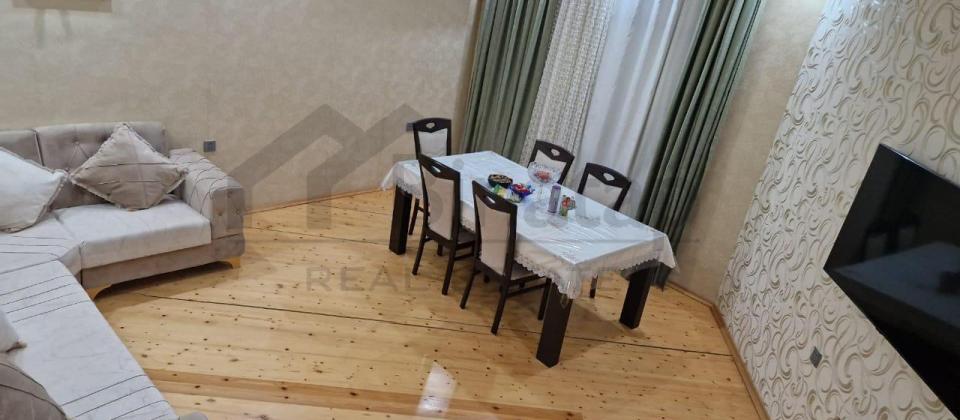 Babek pr qanuni 3 otaqlı təmirli mənzil satılır!
