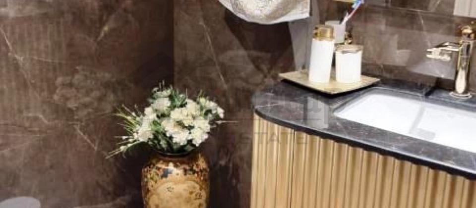 Elmlər Akademiyası m/s yanında 4 otaqlı mənzil satılır/170 kv.m. - 12