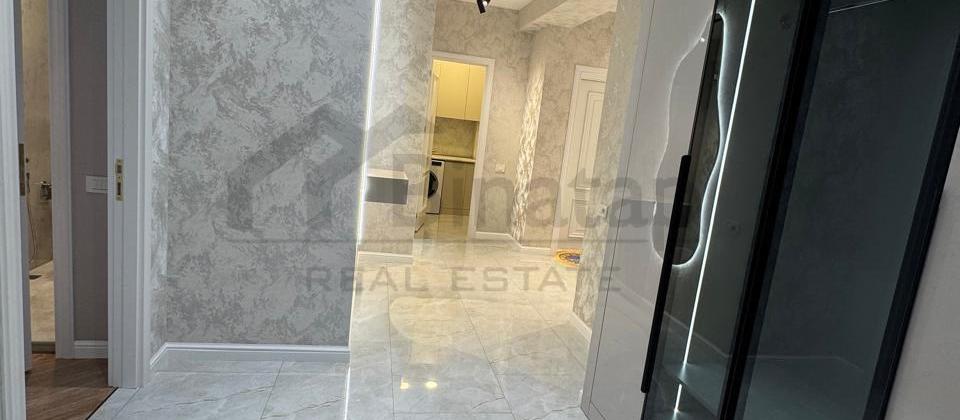 E.Akademiyasi metrosu - 12