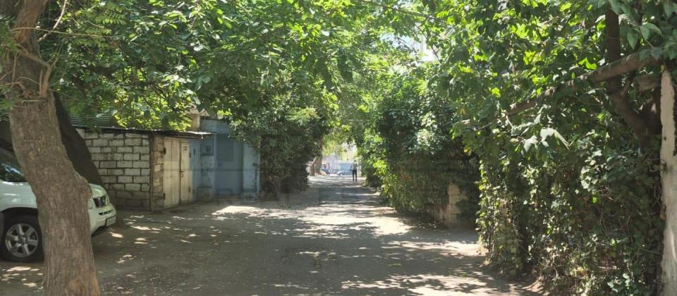 2 otaqlı mənzil satılır/32 kv.m., Atv t/k yanı, Elmlər Akademiyası və İnşaatçılar m/s yaxındır - 15