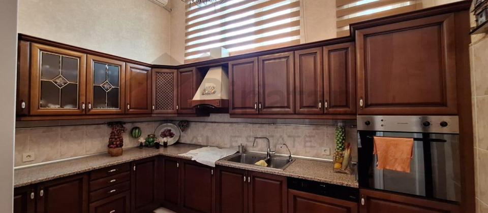 Satılır 5 otaqlı köhnə tikili 175 m², İçəri Şəhər m. - 7