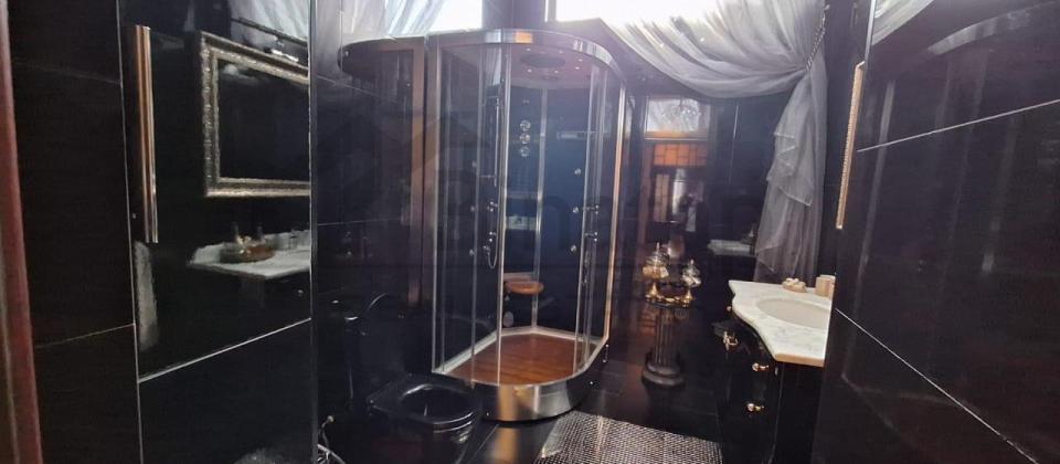 Satılır 5 otaqlı köhnə tikili 175 m², İçəri Şəhər m. - 14