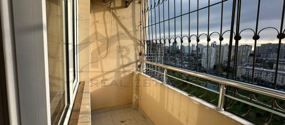 3 otaqlı mənzil satılır/176 kv.m., Mərkəzi park və Statistika Komitəsinin yanında yerləşir - 14