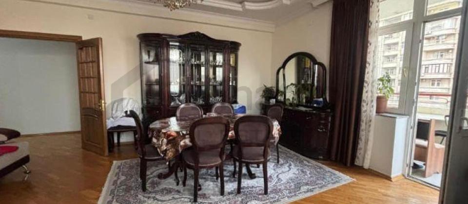 2 otaqlı mənzil satılır/95 kv.m., Heydər Əliyev mərkəzinə yaxındır - 3