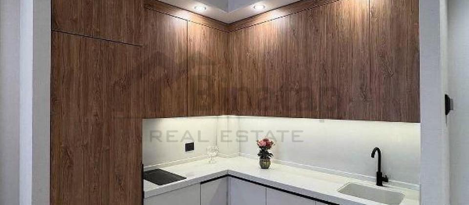 2 otaqlı mənzil satılır/55 kv.m., 8 Noyabr m/s 5 dəqiqəlik məsafədədir - 9