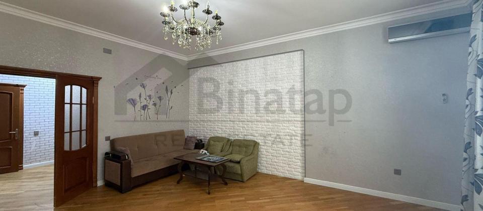 3 otaqlı mənzil satılır/130 kv.m., Tibb Universiteti və 1№li Asan xidmətin yanında yerləşir - 3