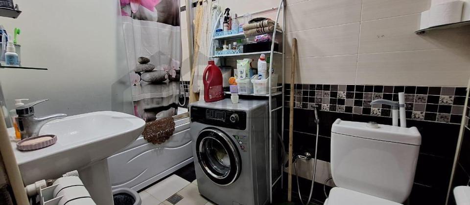 Satılır 3 otaqlı köhnə tikili 110 m², Elmlər Akademiyası m. - 14