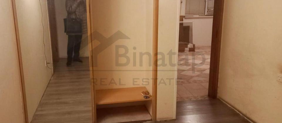 Satılır 2 otaqlı köhnə tikili 90 m², 28 May m. - 13