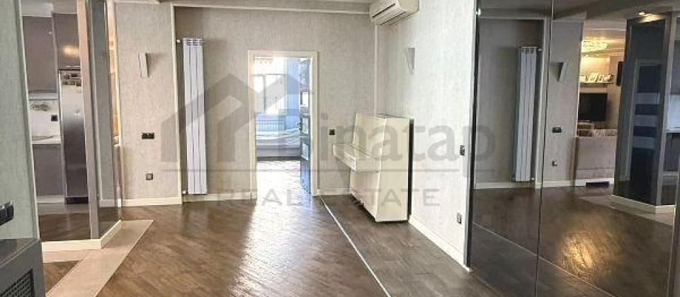 3 otaqlı mənzil satılır/180 kv.m., Yaşıl Ada uşaq bağçasının yanı, 8 Noyabr m/s yaxındır - 11