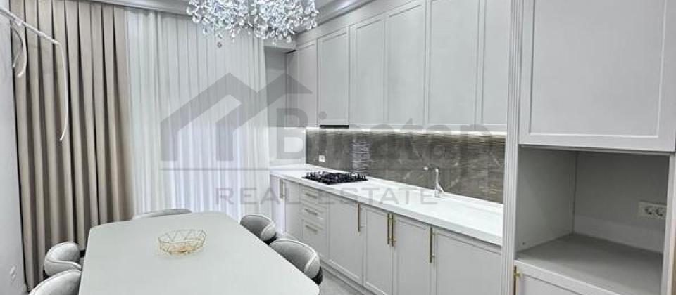 3 otaqlı mənzil satılır/145 kv.m., Grand Hayat Residence, Tbilisi prospekti, 8 Noyabr m/s - 9