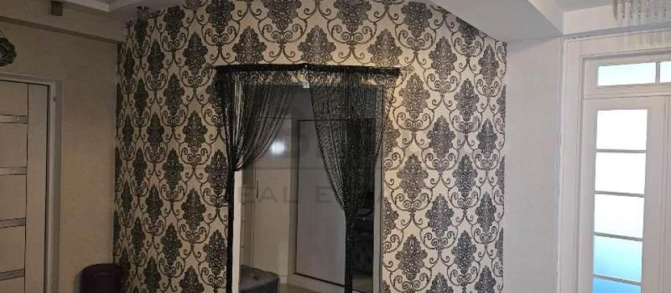 2 otaqlı mənzil satılır/105 kv.m., 8ci km bazarı, Neftçilər və Xalqlar Dostluğu m/s yaxındır - 10