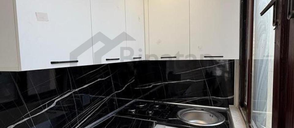 2 otaqlı mənzil satılır/50 kv.m., 8ci mkrn, Azadlıq Prospekti m/s yaxındır - 11