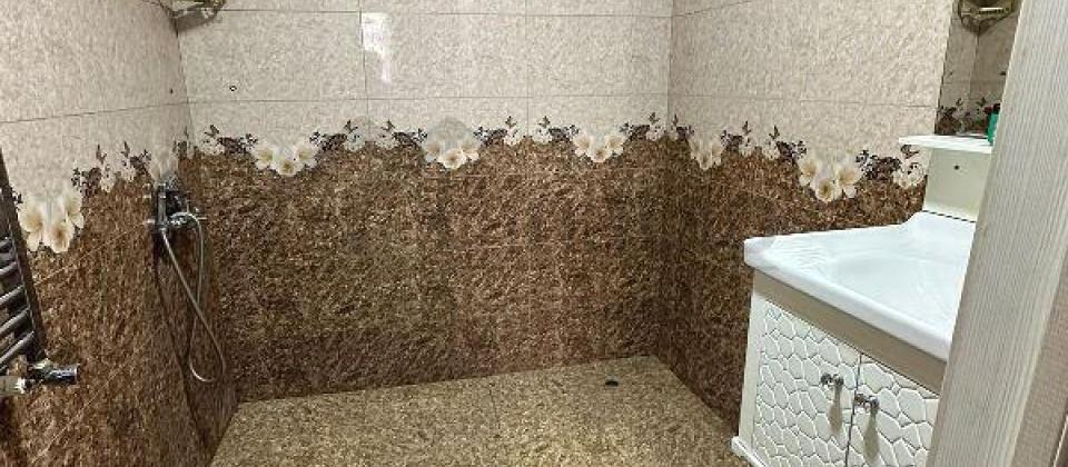 3 otaqlı mənzil satılır/101 kv.m., Yaşıl Ada uşaq bağçasının yanı, 8 Noyabr m/s yaxındır - 8