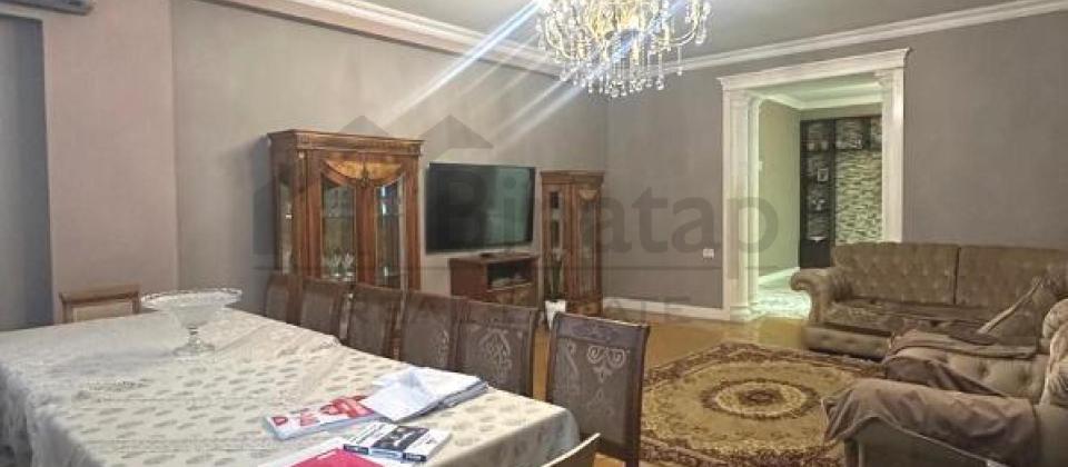 3 otaqlı mənzil satılır/160 kv.m., Qələbə dairəsi, İnşaatçılar m/s yaxındır - 3