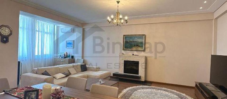 4 otaqlı mənzil satılır/214 kv.m., Statistika Komitəsi ilə üzbə üz yerləşir - 2