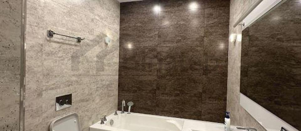 4 otaqlı mənzil satılır/214 kv.m., Statistika Komitəsi ilə üzbə üz yerləşir - 13