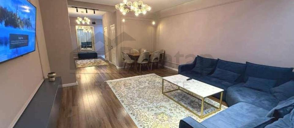 3 otaqlı mənzil satılır/120 kv.m., İnşaatçılar m/s yanında yerləşir - 3