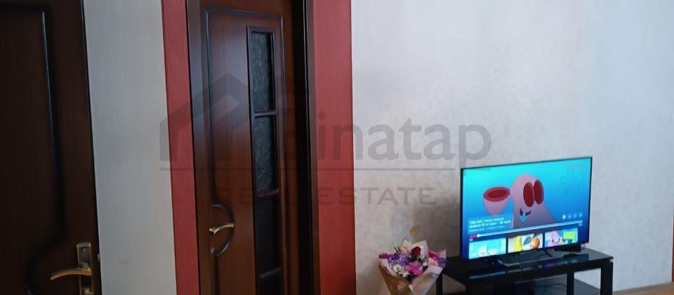 E.Akademiyasi metrosu-BDU yanında - 4