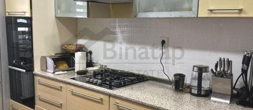 2 otaqlı mənzil satılır/85 kv.m., Həsən Əliyev küçəsi, 8 Noyabr m/s 3 dəqiqəlik məsafədədir - 10