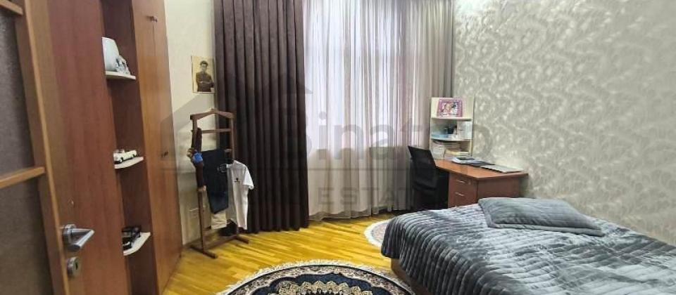 3 otaqlı mənzil satılır/90 kv.m., Ayna Sultanova heykəlinə yaxındır - 12