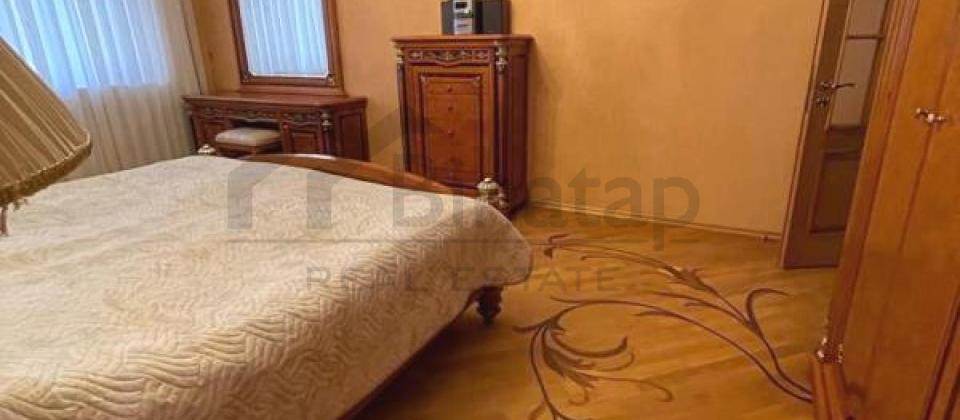 4 otaqlı mənzil satılır/170 kv.m., Mərkəzi parkın yanı, Nizami m/s yaxındır - 5