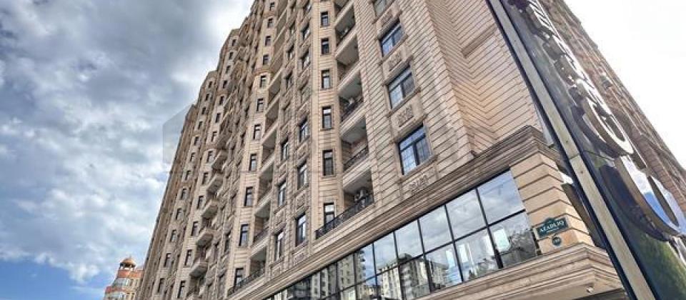 3 otaqlı mənzil satılır/154 kv.m., Azadlıq prospekti, Nəsimi bazarına yaxındır - 2