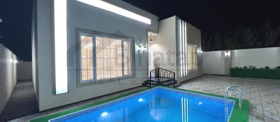 Şüvəlan qəsəbəsi, Hacı mövlan bağları adlanan ərazidə bağ evi satılır/140 kv.m. - 2