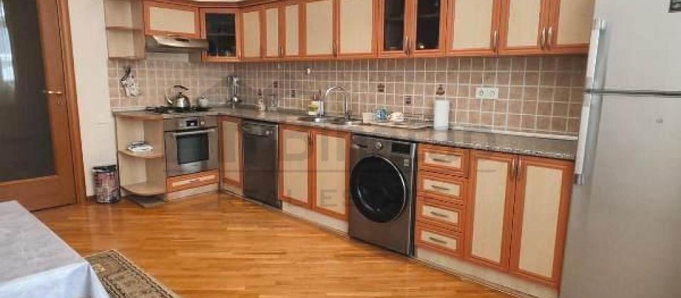 3 otaqlı mənzil satılır/153 kv.m., Ceyhun Hacıbəyli küçəsi, 28 May m/s yaxındır - 9