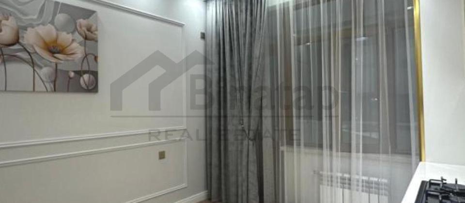 2 otaqlı mənzil satılır/78 kv.m., Rəssamlıq Akademiyasının yanı, N.Nərimanov m/s yaxındır - 6