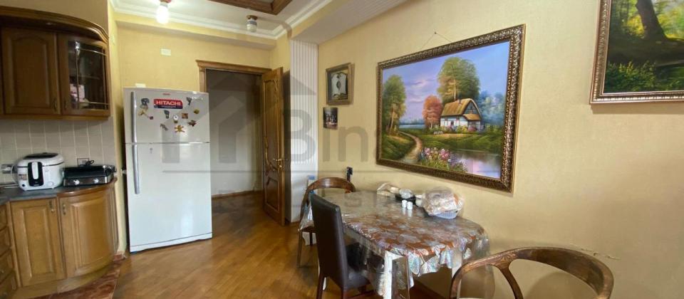 4 otaqlı/176kv.m/Nərimanov r. - 5