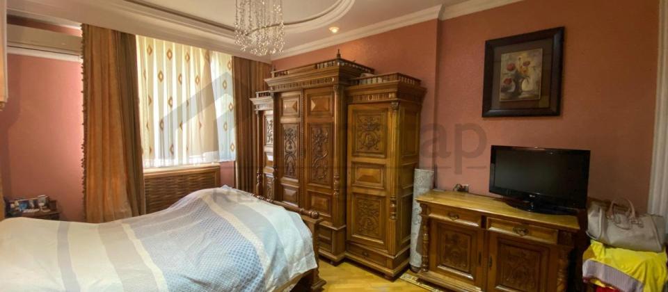 4 otaqlı/176kv.m/Nərimanov r. - 7