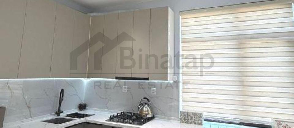 3 otaqlı mənzil satılır/118 kv.m., 7ci mkrn, Azadlıq Prospekti m/s'na 5-7 dəqiqəlik məsafədədir - 7