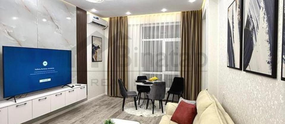 2 otaqlı mənzil satılır/55 kv.m., 8 Noyabr m/s 5 dəqiqəlik məsafədədir - 3