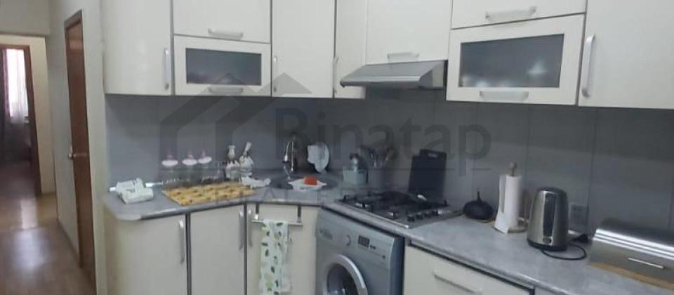 Satılır 3 otaqlı köhnə tikili 88 m², Elmlər Akademiyası m. - 9