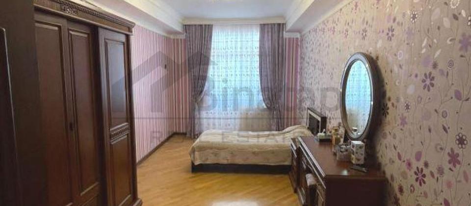 4 otaqlı mənzil satılır/174 kv.m., Yeganə şadlıq sarayının yanı, Memar Əcəmi m/s yaxındır - 6