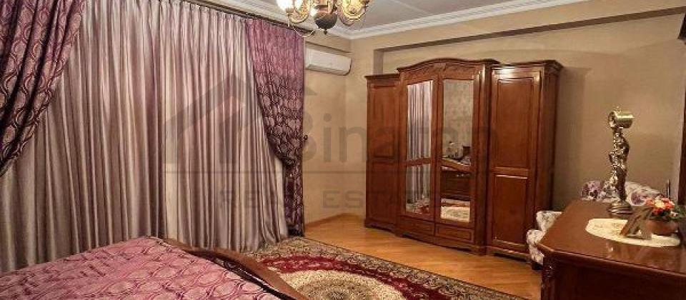 5 otaqlı mənzil satılır/215 kv.m., Səməd Vurğun küçəsi, Zabitlər parkının yanında yerləşir - 11