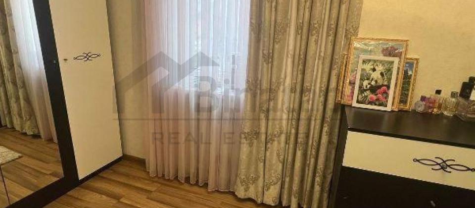 2 otaqlı mənzil satılır/45 kv.m., Statistika Komitəsinin yanı, E.Akademiyası və Nizami m/s yaxındır - 5