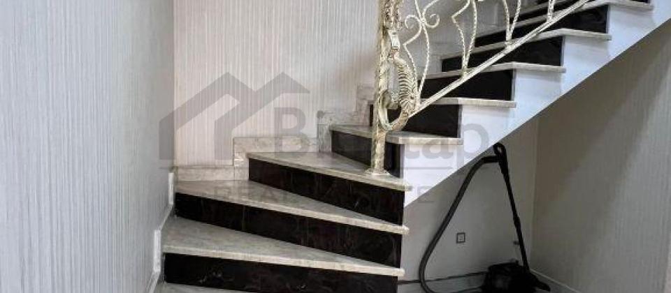 Masazırda, Madeyra mebel salonunun yanında həyət evi satılır..!  4 otaq, 150m2, 1.5 sot - 4