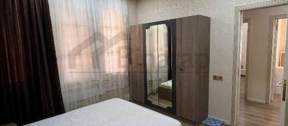 Masazırda, Madeyra mebel salonunun yanında həyət evi satılır..!  4 otaq, 150m2, 1.5 sot - 7