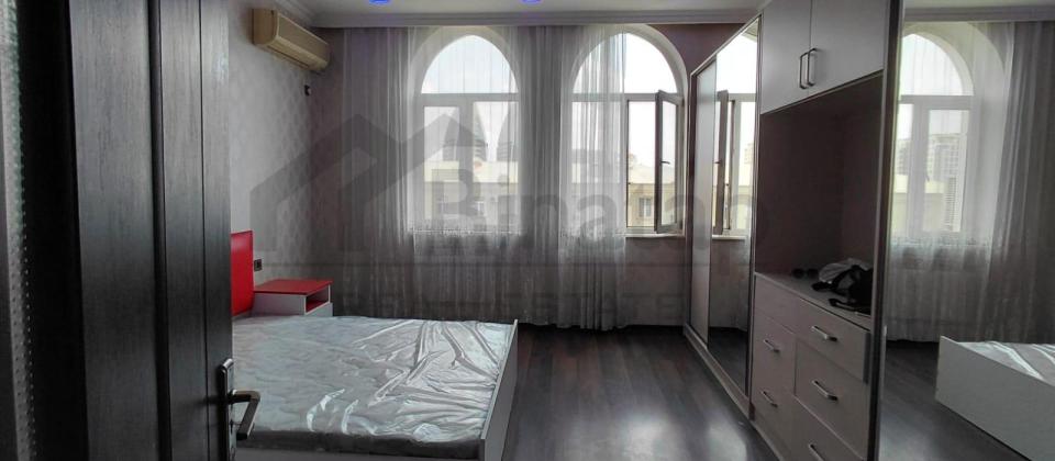 Kirayə verilir 5 otaqlı köhnə tikili 170 m², Elmlər Akademiyası m. - 6