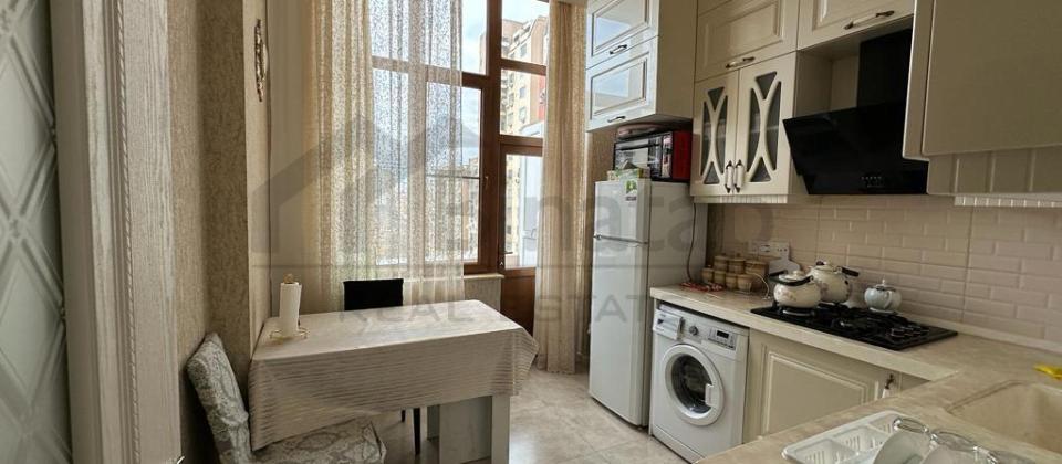 2 otaqlı mənzil satılır/80 kv.m., Mərkəzi parkın yanı, Elmlər Akademiyası və Nizami m/s yaxındır - 6