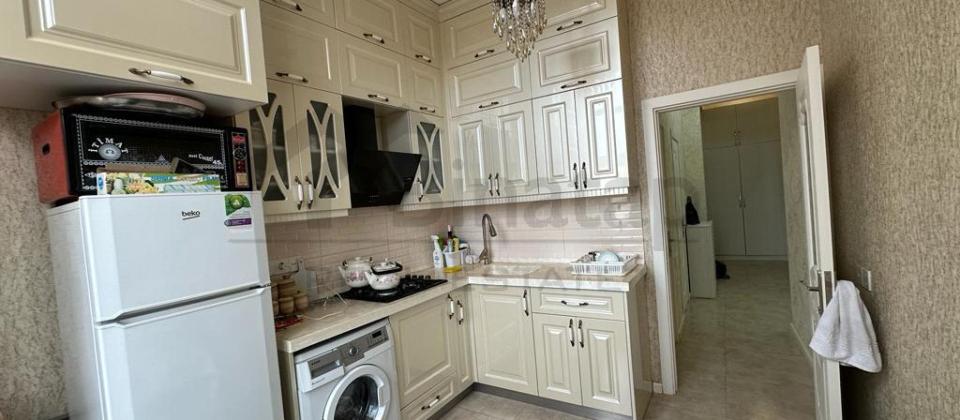 2 otaqlı mənzil satılır/80 kv.m., Mərkəzi parkın yanı, Elmlər Akademiyası və Nizami m/s yaxındır - 7