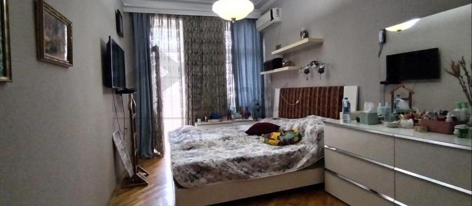 8 Noyabr metrosu - 7