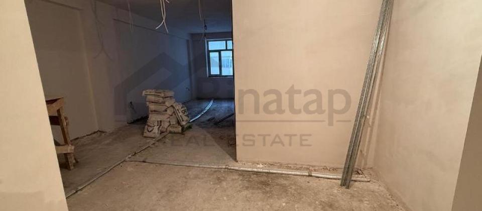 4 otaqlı mənzil satılır/154 kv.m., Elmlər Akademiyası m/s və BDU'ya yaxındır - 9