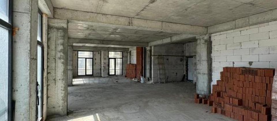 4 otaqlı mənzil satılır/165 kv.m., Təhsil Nazirliyinin yanı, Heydər Əliyev mərkəzinə yaxındır - 5