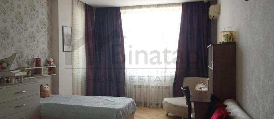 3 otaqlı mənzil satılır/147.5 kv.m., İnqlab, Kəpəz hospitalın yanı, 8 Noyabr m/s yaxındır - 6