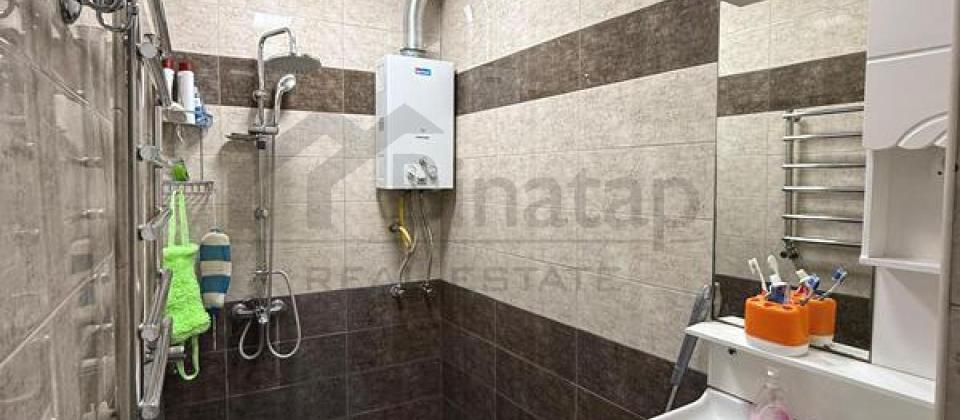 5 otaqlı mənzil satılır/125 kv.m., 8ci mkrn, Azadlıq Prospekti m/s yanında yerləşir - 13